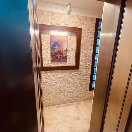 Retro, Two Bedroom And Livingroom On Main Street Apartment Cekme