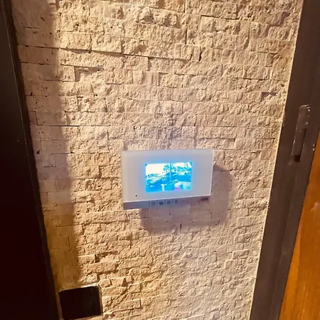 Retro, Two Bedroom And Livingroom On Main Street Apartment Cekme