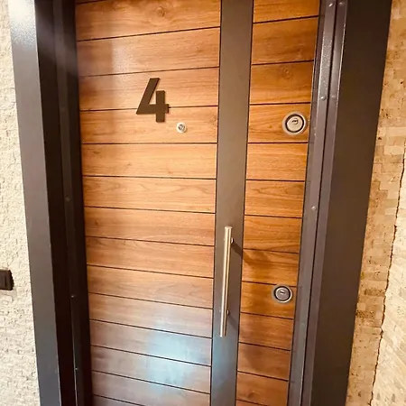 Apartment Retro, Two Bedroom And Livingroom On Main Street Cekme