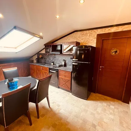 Apartment Retro, Two Bedroom And Livingroom On Main Street Cekme